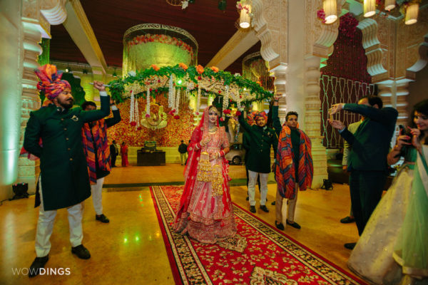 bride entry in garwali wedding