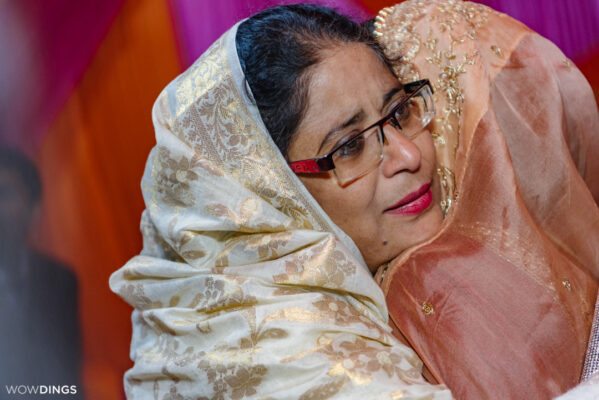 Vidaai Rukhsati Brides mother hugging at a Muslim wedding in Delhi