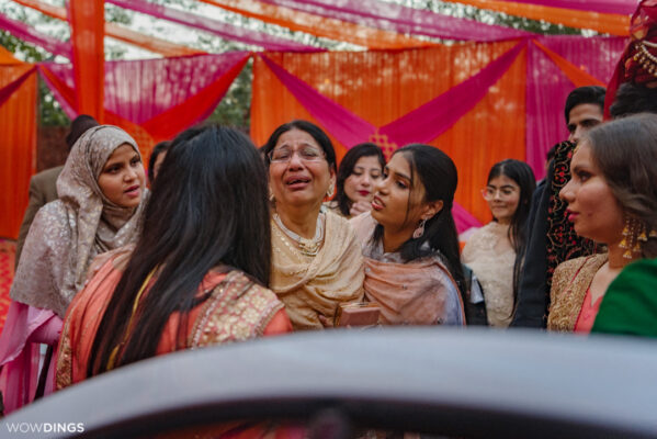 Brides mother crying at Vidaai rukhsati at a muslim wedding in Delhi