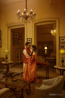 Bengali couple at heritage hotel of Kolkata
