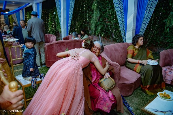 Sarah Hashmi hugging family at her wedding Event