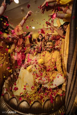 phoolon wali flower haldi fun ceremony tel baan manjha indian wedding rituals candid photography delhi