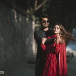 Pre-wedding intimate photography in Delhi streets