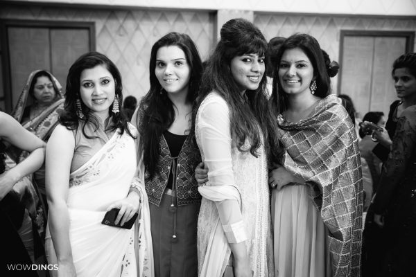 Bridemaids in Indian wedding