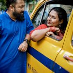 bengali couple photography in yellow taxi kolkata